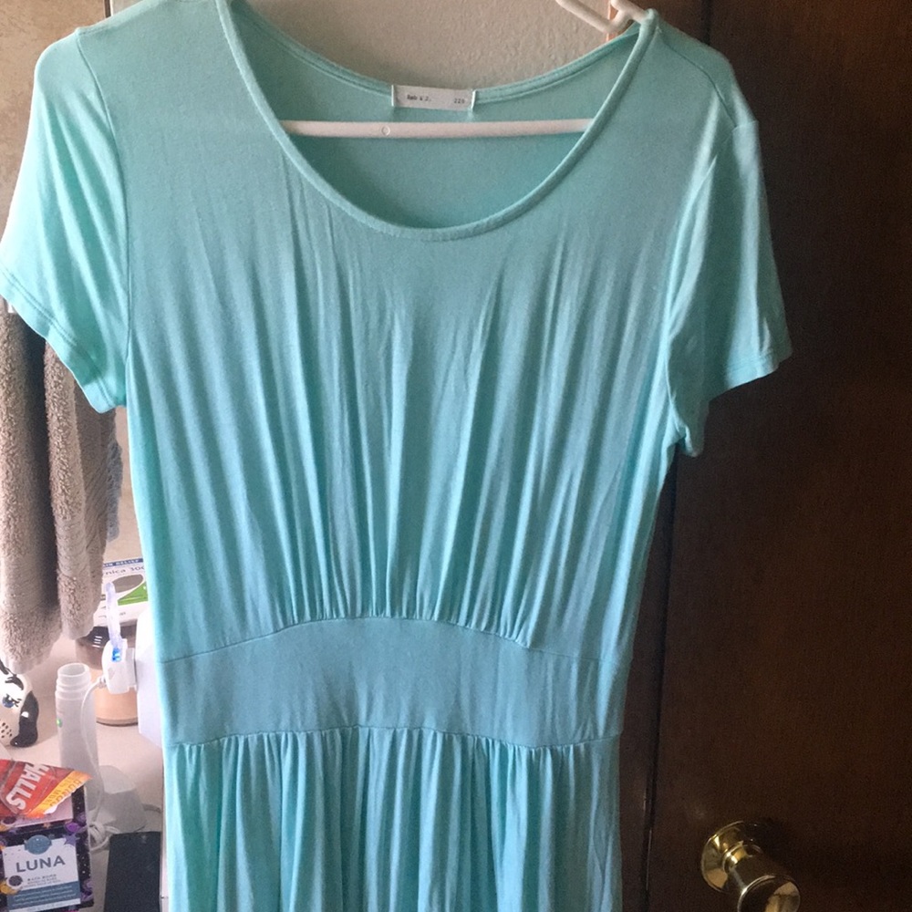 Reb & J cute mint green midi dress size M
